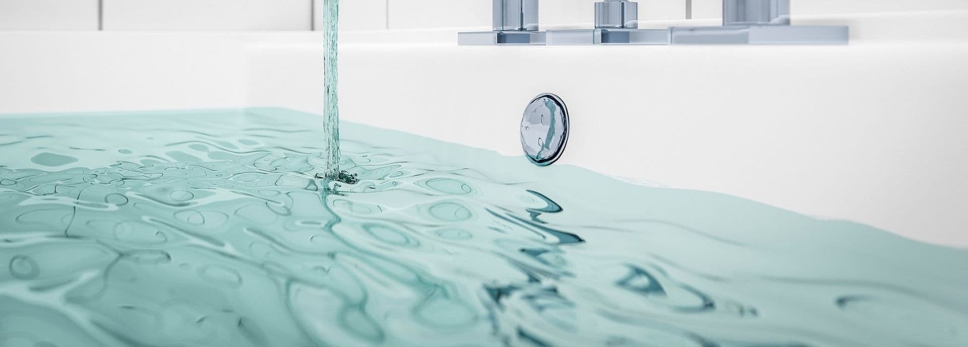 Bathtub Filling Up