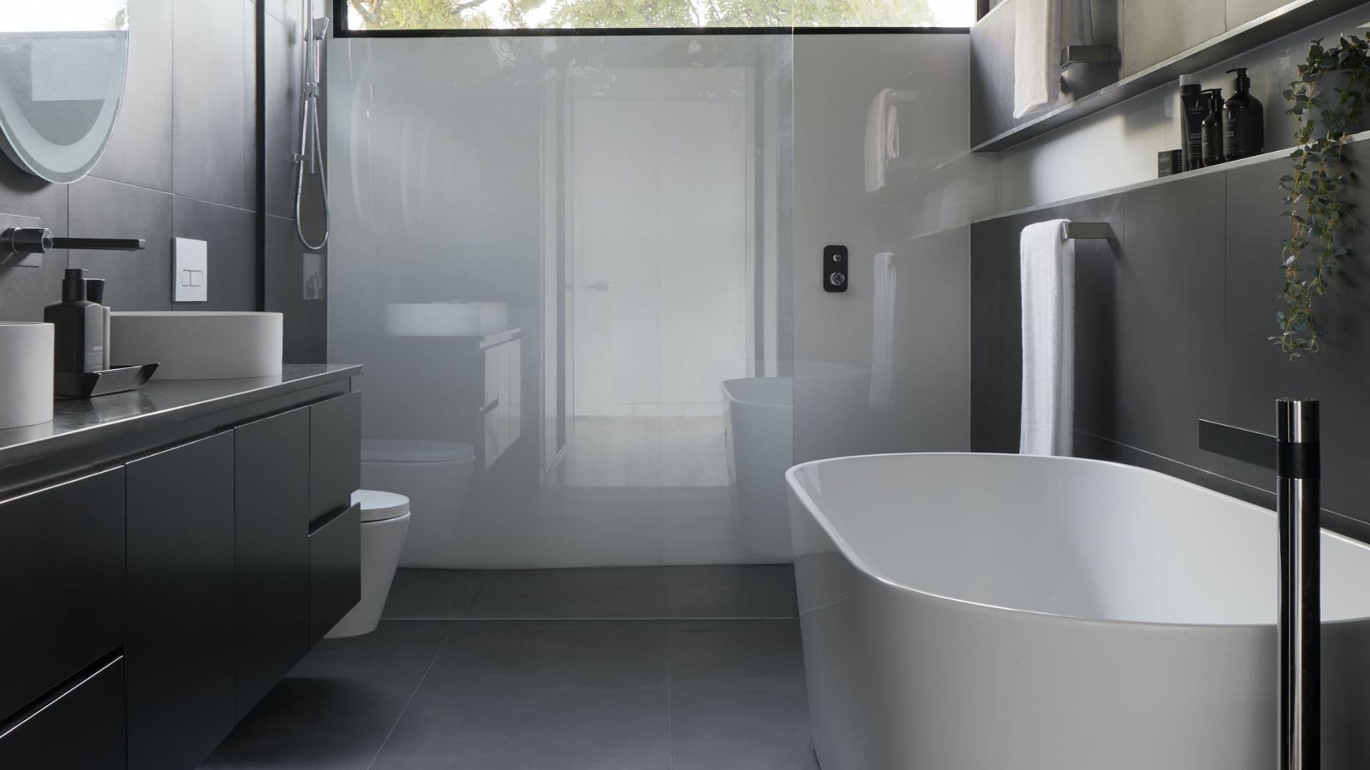 Bathtub